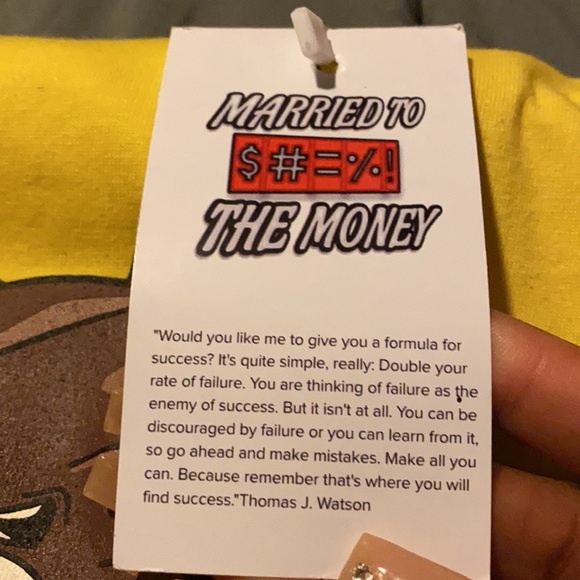 Married to the Money jogger short set - Picture 6 of 6